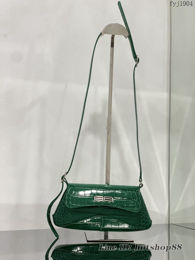 Balenciaga專櫃爆款XX Bag斜挎背包 巴黎世家鱷魚紋皮翻蓋腋下包 fyj1904