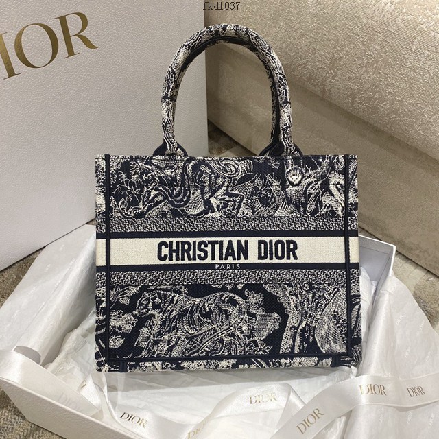 Dior專櫃2022新款女包 迪奧Tote最新尺寸小號老花刺繡購物袋 fkd1037