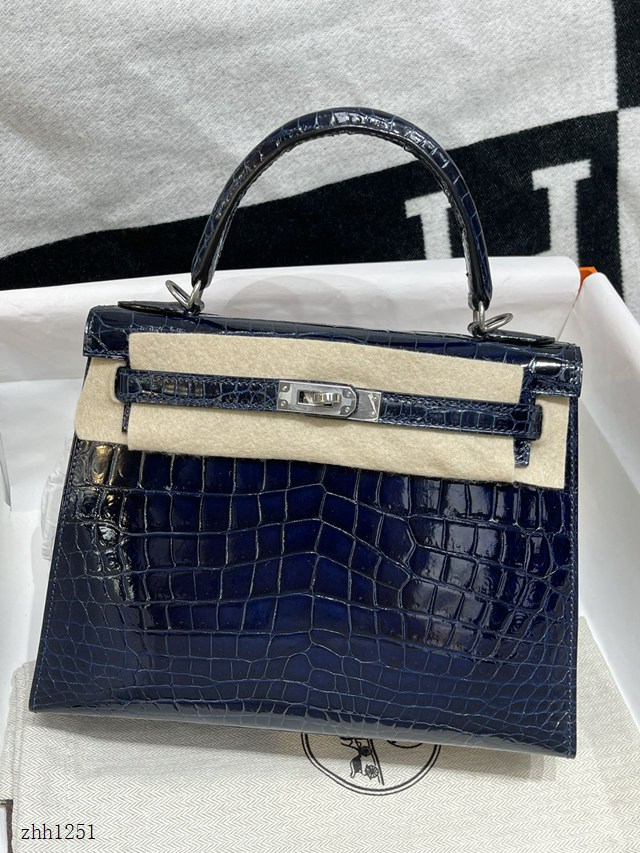 Hermes專櫃經典款Kelly手提女包 愛馬仕純手工凱莉25CM午夜藍高光尼羅鱷魚皮Kelly包 zhh1251