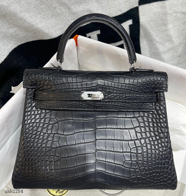 Hermes專櫃經典款Kelly手提女包 愛馬仕蠟線全手縫alligator美洲鱷黑色皮包 zhh1254
