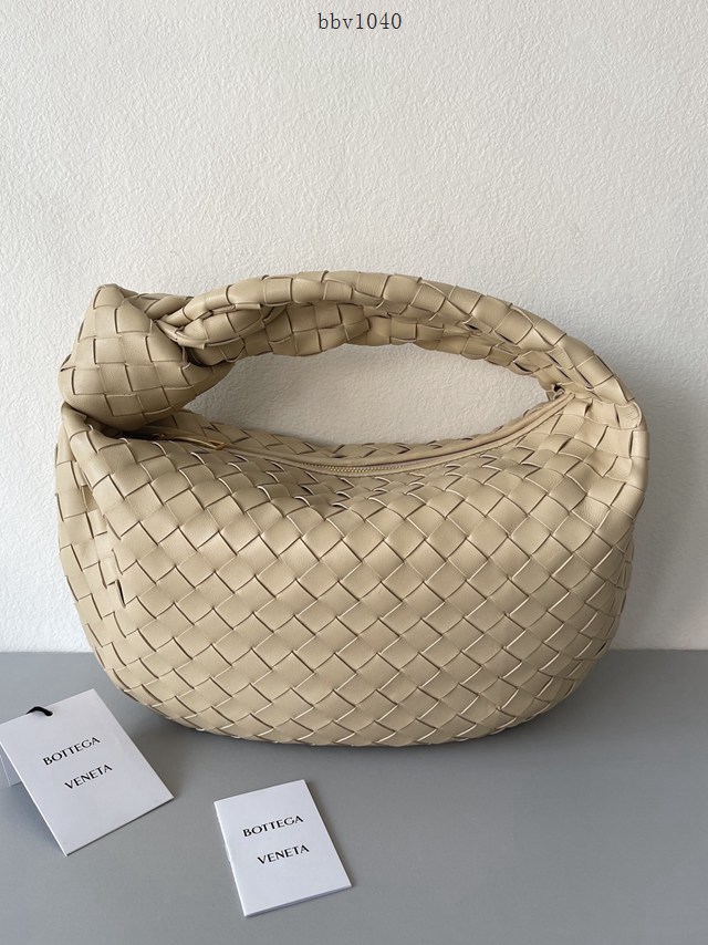 BV專櫃新款手工編織女包 葆蝶家jodie中號打結圓形hobo包 款號:690225 bbv1040