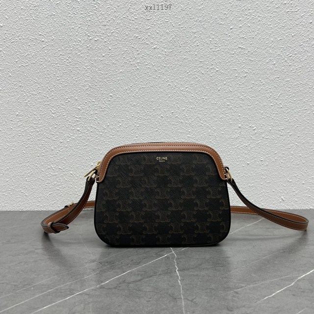 Celine專櫃新款TRIOMPHE相機包 賽琳單肩斜挎女包 xxl1197