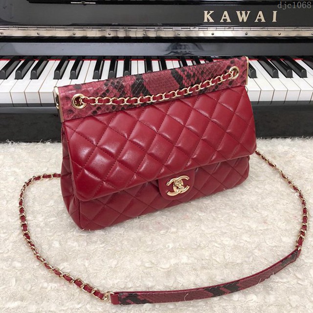 CHANEL女包 CHANEL官網最新 亮皮面配蟒蛇皮 單口蓋斜挎單肩包 經典菱格CC扣 香奈兒鏈條包 djc1068