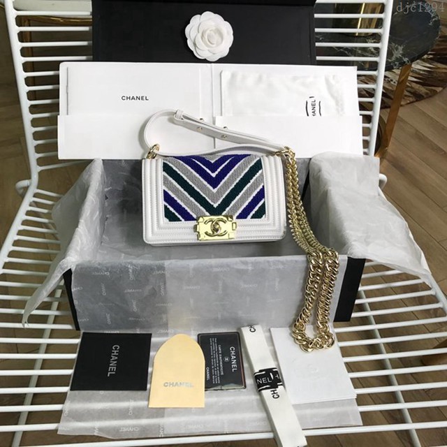 CHANEL女包 2019開季春季新款 小牛皮V型刺繡 香奈兒鏈條單肩包 手提肩背斜挎包 djc1294