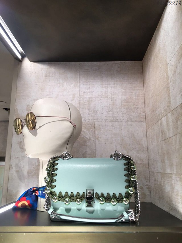 FENDI专柜精品包包 632綠 芬迪斜背手提女包 Fendi小牛皮翻蓋式手袋 fdzg2279