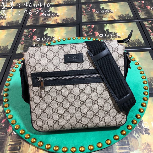 Gucci專櫃款男包 406410 古馳高級人造革小號扁平郵差包 Gucci男士肩背斜挎包 gqy2374
