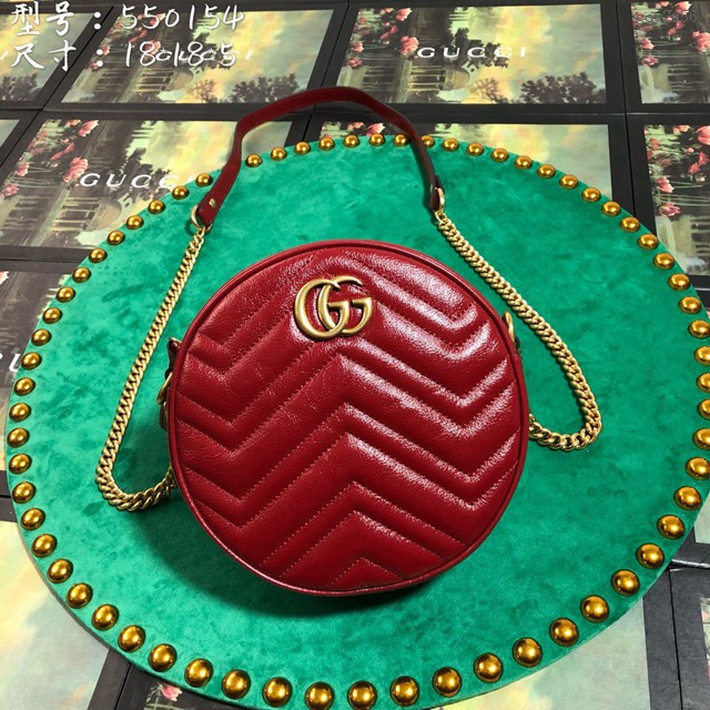 Gucci經典款女包 550154 Gucci古馳GG Marmont系列 紅色全皮圓形迷你肩背包  gqy2456