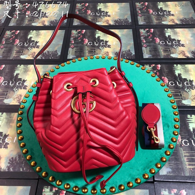 Gucci經典款女包 476674 古馳GG Marmont絎縫 紅色真皮水桶包 Gucci水桶包 gqy2467
