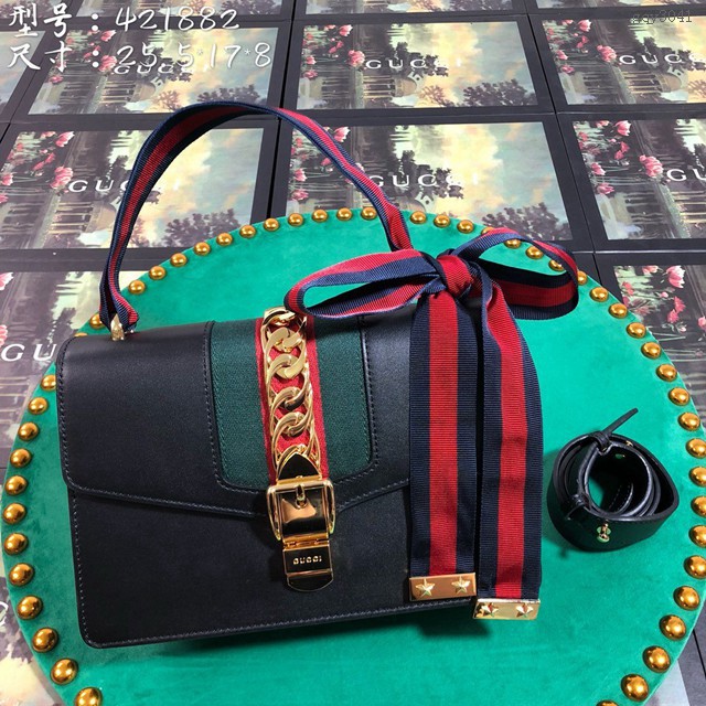 Gucci高仿專櫃女包 421882 古馳爆款Sylvie系列女包 Gucci黑色 皮革 女士單肩手提包 gqy3041