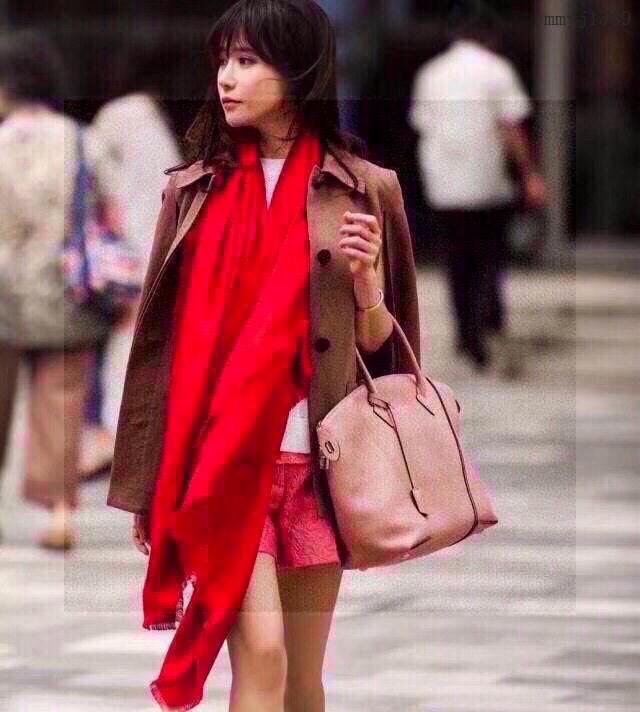 LV專櫃新品路易威登暗紋提花Monogram圖案時尚大方巾 mmyj1589