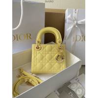 Dior專櫃2022新款迷你Lady女包 迪奧三格漆皮小雞黃Lady手袋 fkd1643