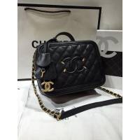 CHANEL女包 93342 Chanel化妝包 原廠魚子醬牛皮 香奈兒手提包 香奈兒鏈條斜挎包 djc1057