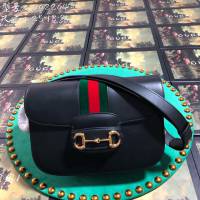 Gucci經典款女包 602204 古馳原單 1955馬銜扣肩背斜挎包 黑色全皮 Gucci馬鞍包  gqy2407