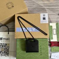 Gucci專櫃新款《古馳愛的進行曲》系列女士手提小挎包 古馳GG Marmont系列同色五金迷你鏈條包701074 gqy4416