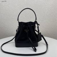 Prada專櫃新款抽繩肩背女包水桶包 1BE055 普拉達尼龍水桶包 csp1165