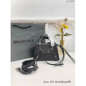Balenciaga專櫃爆款鱷魚紋系列新版機車包 巴黎世家經典Neo Classic Mini炭灰色鱷魚紋手提女包 fyj1036