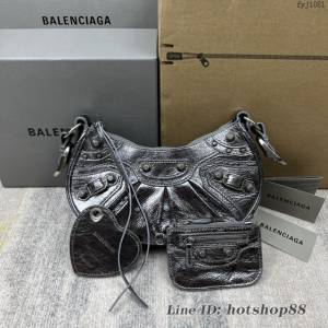 Balenciaga專櫃爆款Le Cagole半月牙腋下包餃子包 巴黎世家經典小號爆裂黑鱷金機車包 fyj1081