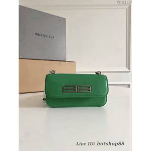 Balenciaga專櫃爆款男女通用牛皮十字紋肩背包 巴黎世家2022春季最新款小號鏈條Gossip bag斜挎包 fyj1140