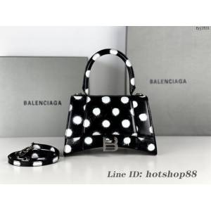 Balenciaga專櫃爆款Hourglass沙漏包手提女包 巴黎世家波點黑沙漏包 fyj1531