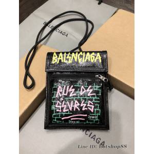 Balenciaga專櫃爆款手機包 巴黎世家新款斜背腰包香煙包 fyj1993