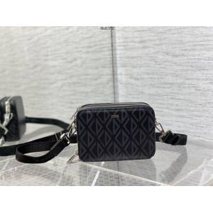 Dior專櫃2022新款男包 迪奧Diamond圖案帆布手拿信使包 fkd1370
