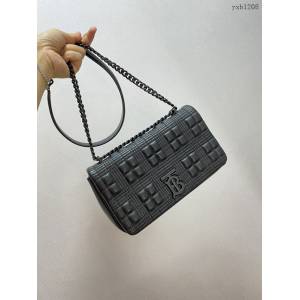 Burberry專櫃新款單肩挎背女包 巴寶莉黑扣五金羊皮小號TB蘿拉包 yxb1208