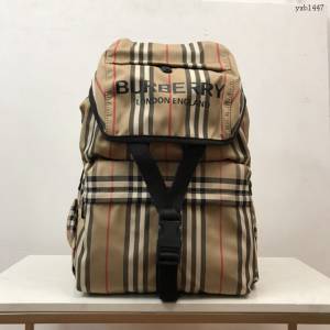 Burberry專櫃新款實用型雙肩包 巴寶莉Vintage復古格紋尼龍男士雙肩包 yxb1447