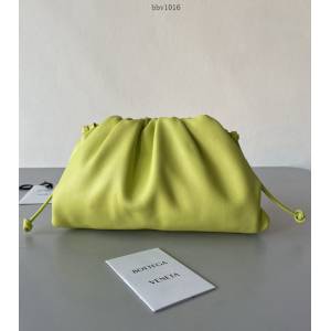 BV專櫃新款手工編織女包 葆蝶家Pouch小號原廠牛皮雲朵包 bbv1016