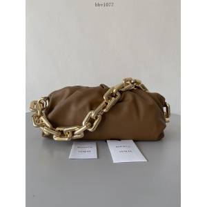 BV專櫃新款The Chain Pouch雲朵包 葆蝶家粗鏈條手提單肩背腋下包 620230 bbv1077