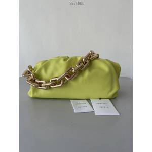 BV專櫃新款The Chain Pouch雲朵包 葆蝶家粗鏈條手提單肩背腋下包 620230 bbv1084
