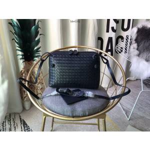 BV專櫃新款羊皮純手工編織女包 葆蝶家黑色單肩斜挎包 4849 bbv1162