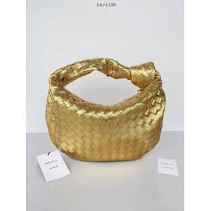 BV專櫃新款手工編織女包 葆蝶家jodie中號原廠牛皮雲朵包 款號：690225 bbv1196