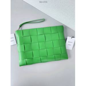 BV專櫃新款手工編織男女款手拿包 葆蝶家大編織手包 款號：649616 bbv1225