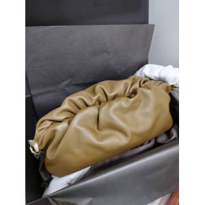 BV專櫃新款手工編織女包 葆蝶家The pouch鏈條雲朵包 70076 bbv1231