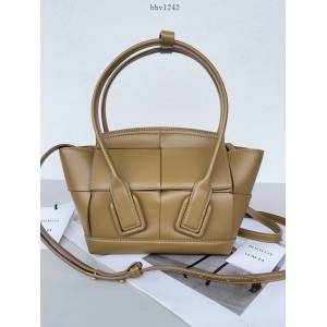 BV專櫃新款手工編織女包 葆蝶家Bottega VenetaArco29 Mini平紋小牛皮手提包 bbv1242