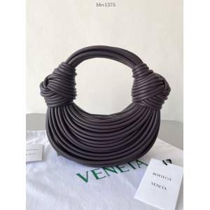 BV專櫃新款手工羊皮編織女包 葆蝶家新色麵條便當包 680934 bbv1375