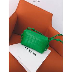 BV專櫃新款手工編織女包 葆蝶家Intrecciato手工小羊皮編織斜挎迷你手袋 bbv1390