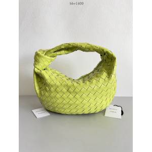BV專櫃新款手工編織女包 葆蝶家jodie中號奇異果綠原廠牛皮雲朵包 款號：690225 bbv1409