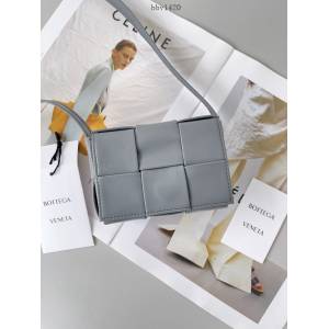 BV專櫃新款手工編織女包 葆蝶家迷你單肩斜挎包 667048 bbv1420