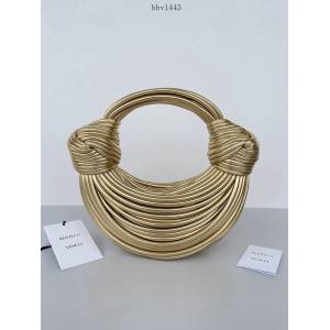 BV專櫃新款手工羊皮編織女包 葆蝶家新色麵條便當包 680934 bbv1443