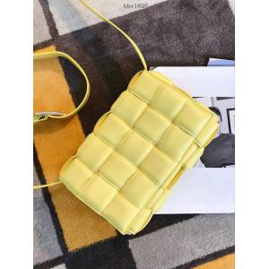 BV專櫃新款手工加寬編織女包 葆蝶家BV Cassette bag卡帶包枕頭包 70094 bbv1698