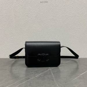 Celine專櫃新款浮雕凱旋門全皮手袋 賽琳百搭款皮扣凱旋門box小斜挎女包 xxl1008