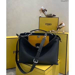 FENDI专柜精品包包 芬迪2020年新款男士peekaboo手袋 Fendi全皮男士手提包 fdzg2377