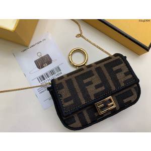 FENDI专柜精品包包 芬迪NANA BAGUETT Fendi零錢包 fdzg2494