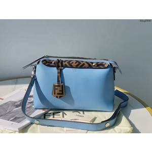 FENDI精品小牛皮女包 芬迪BY THE WAY拉鏈開合波士頓雙手挽手提包 8BN253 fdzg2558