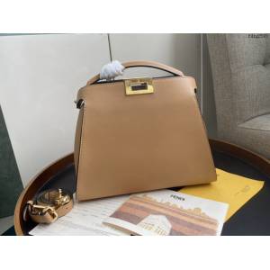 FENDI專櫃精品包包 芬迪單手柄手提包 Fendi中號手袋 fdzg2599