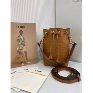 FENDI專櫃精品單肩手提女包 芬迪Fendi頂級原單MON TRéSOR水桶包 fdzg2618