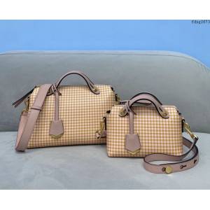 FENDI專櫃新款方格Boston版型精品女包 芬迪頂級原單Fendi波士頓手提袋 fdzg2673