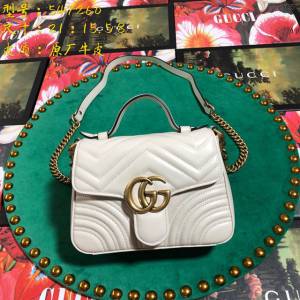 Gucci高仿專櫃女包 547260 古馳GG Marmont系列迷你手提包 Gucci白色原廠皮翻蓋手拎肩背女包  gqy2735