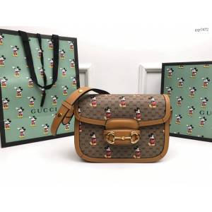 Gucci經典款女包 602204 古馳1955 Horsebit Bag 經典馬銜扣 Gucci爆款女士單肩斜挎包  gqy3472